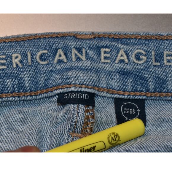 American Eagle Outfitters Women's 2 Strigid Distressed Jean Shorts Jorts Denim - Picture 7 of 11